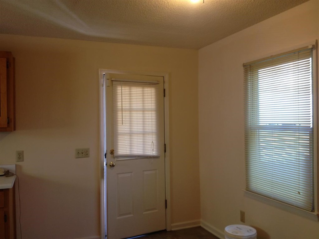128 Wiley Road Liberty, SC 29657 - Photo 5 of 26