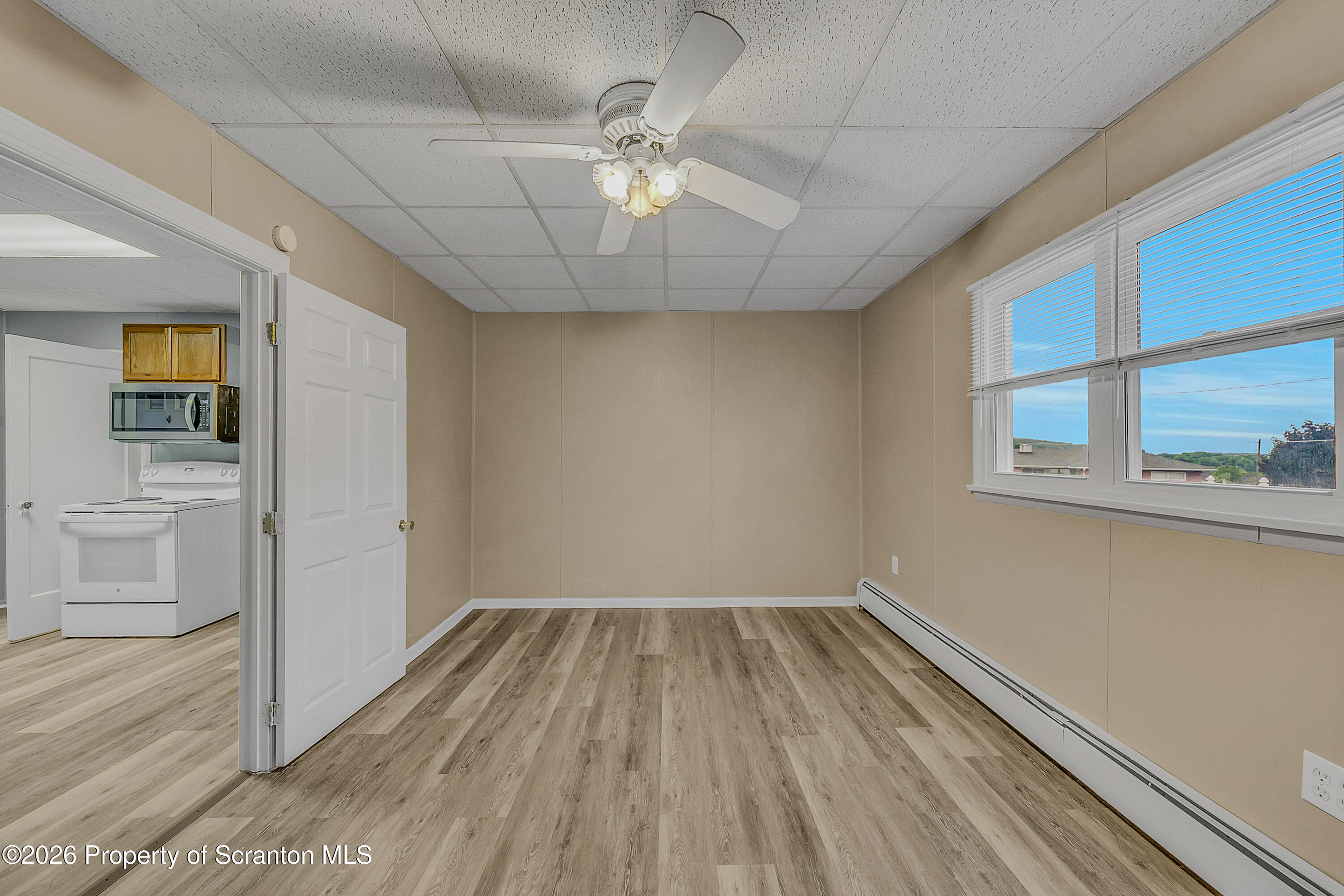 535 Chestnut Street Dunmore, PA 18512 - Photo 8 of 20 Chestnut-13