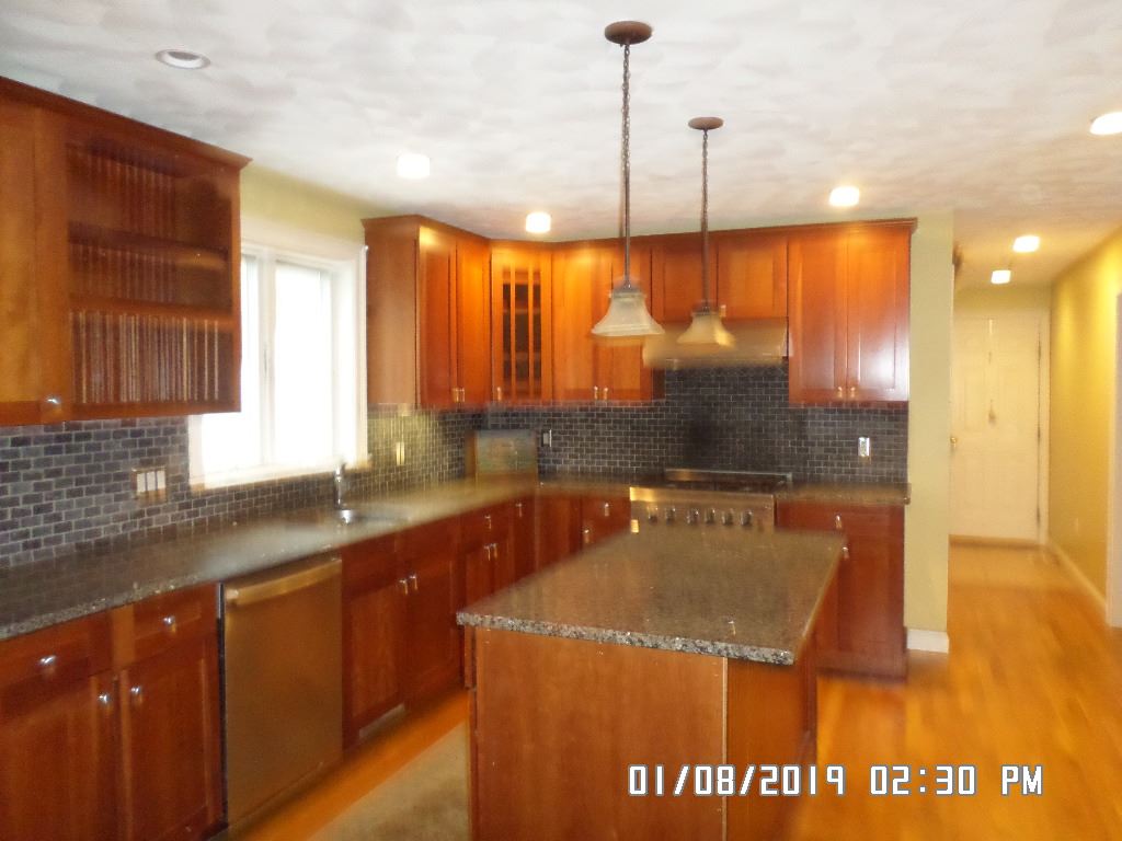 6 Hoosac Road Kensington, NH 03833 - Photo 3 of 12 Gallery Image 3