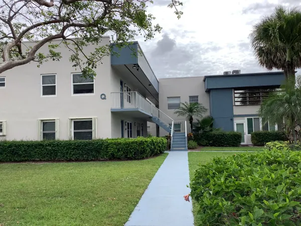 $1,695 | 794 Normandy Q Delray Beach, Delray Beach, FL 33484