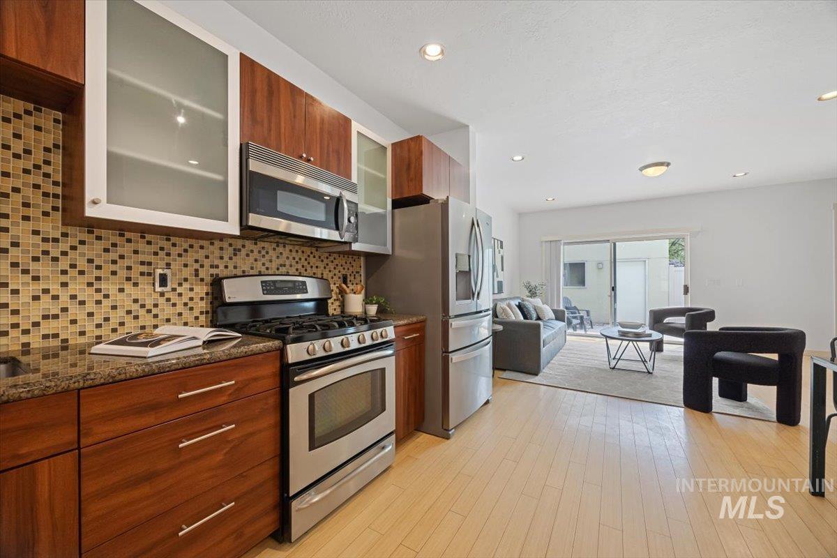 925 West Iowa Street Boise, ID 83706 - Photo 3 of 34