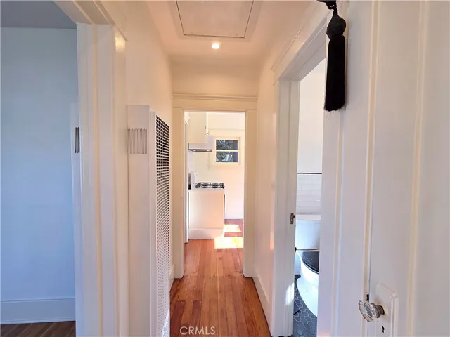 $3,095 | 3624 East 8th Street, Long Beach, CA 90804