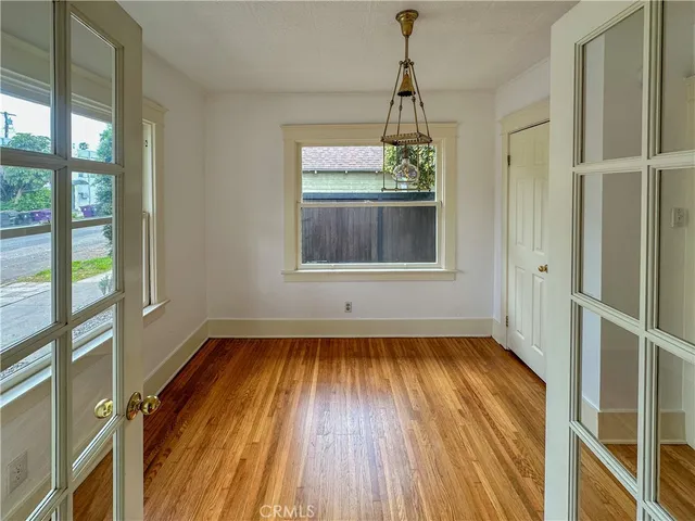 $3,095 | 3624 East 8th Street, Long Beach, CA 90804