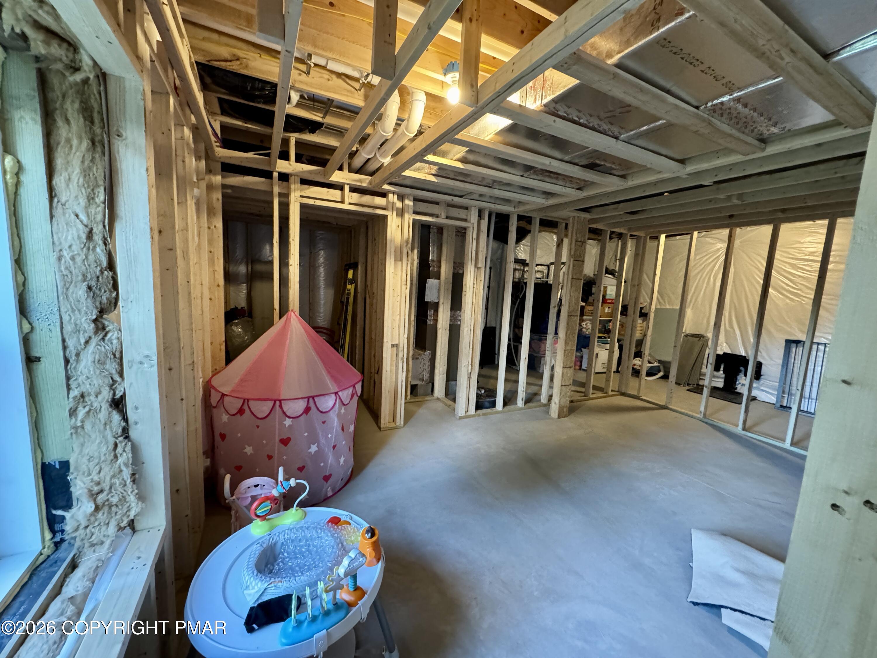 303 Ridge Road Stroudsburg, PA 18360 - Photo 30 of 34 Image 30