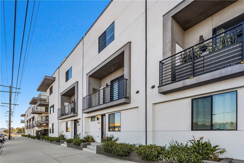 6719 Sepulveda Boulevard Van Nuys, CA 91406 - Photo 5 of 60 a city view with tall buildings