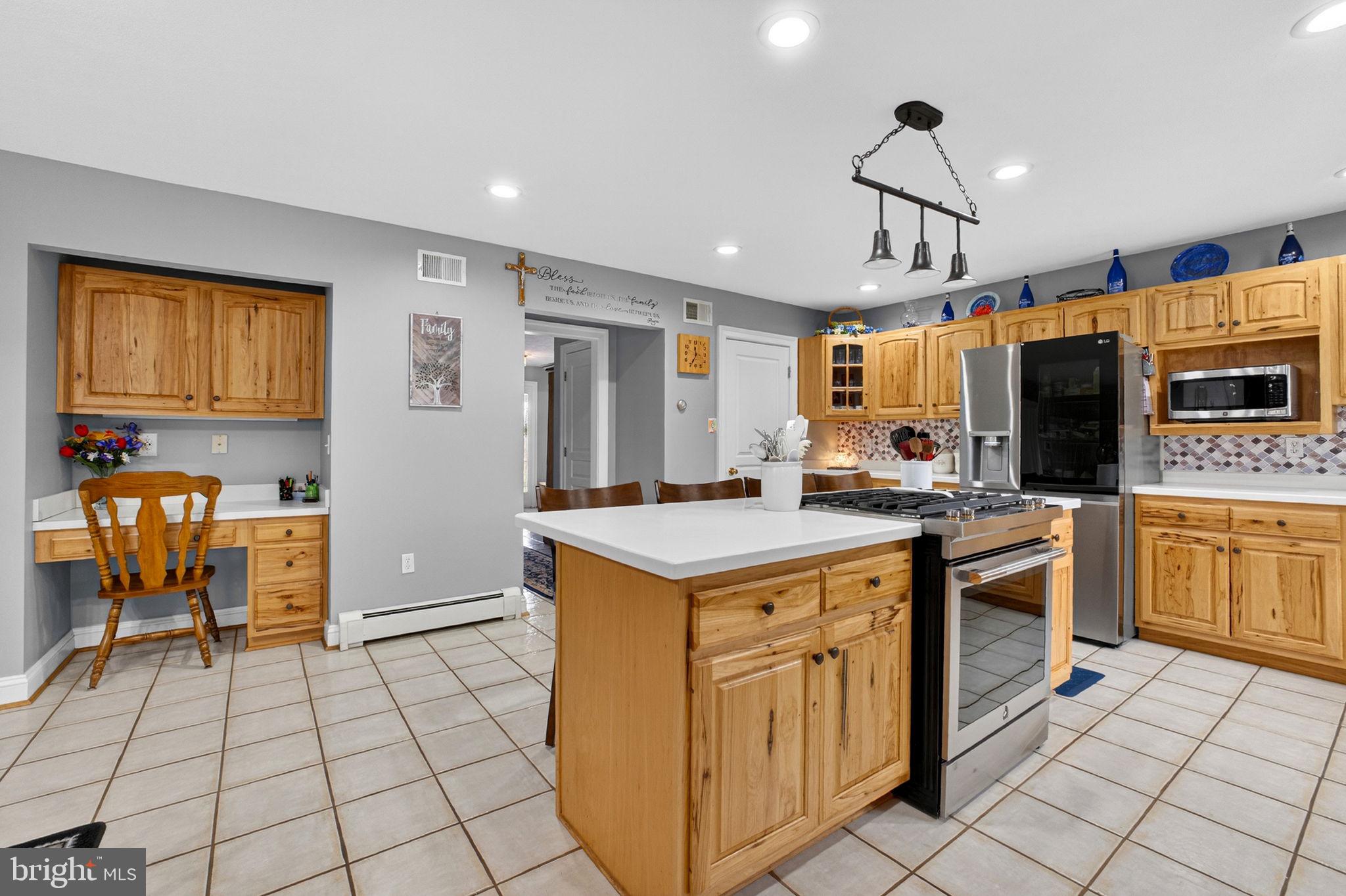 530 Laurel Grove Road Winchester, VA 22602 - Photo 15 of 109 Convenient built-in desk area