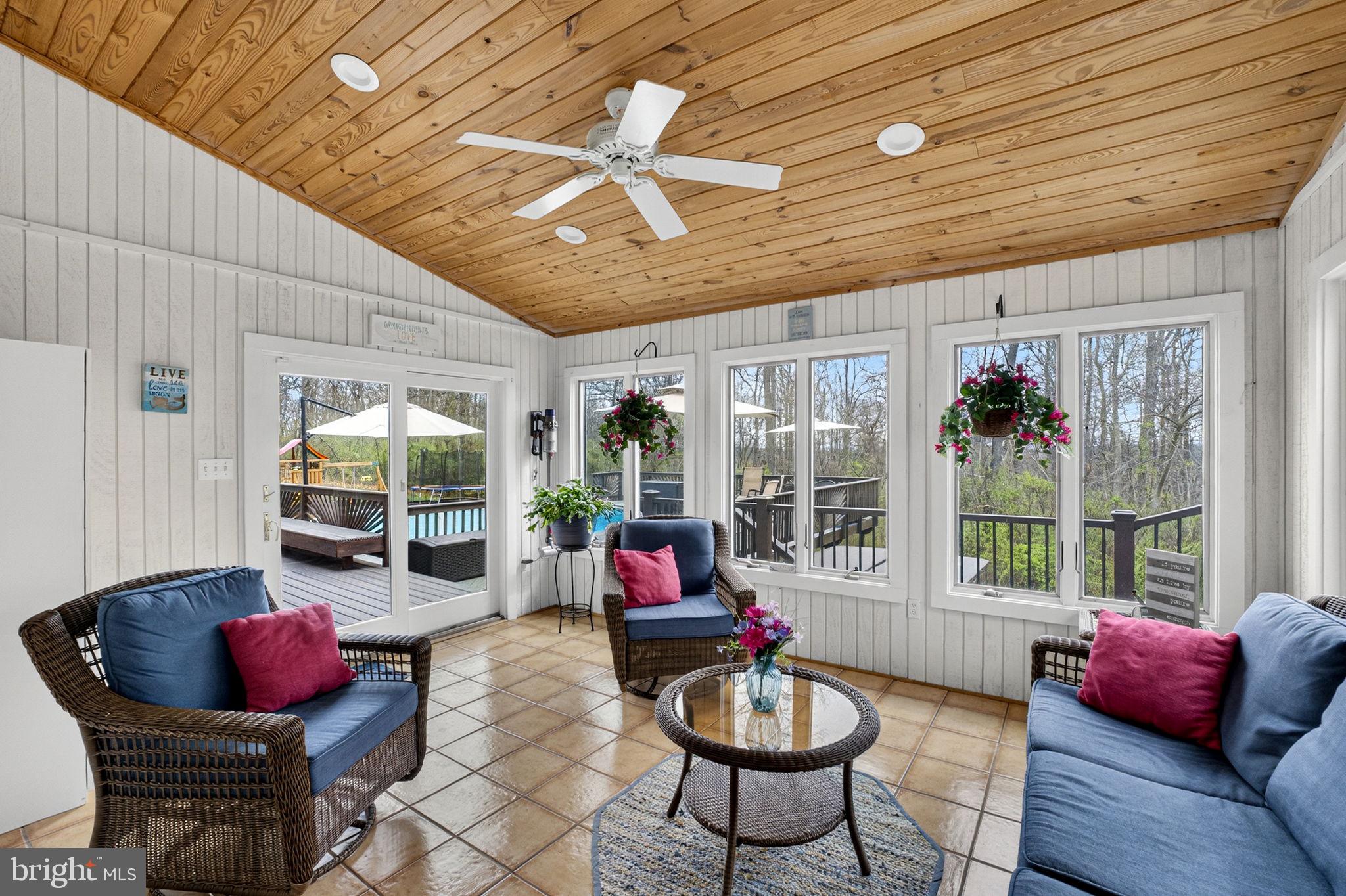 530 Laurel Grove Road Winchester, VA 22602 - Photo 21 of 109 Bright & airy sunroom w/ vaulted ceilings