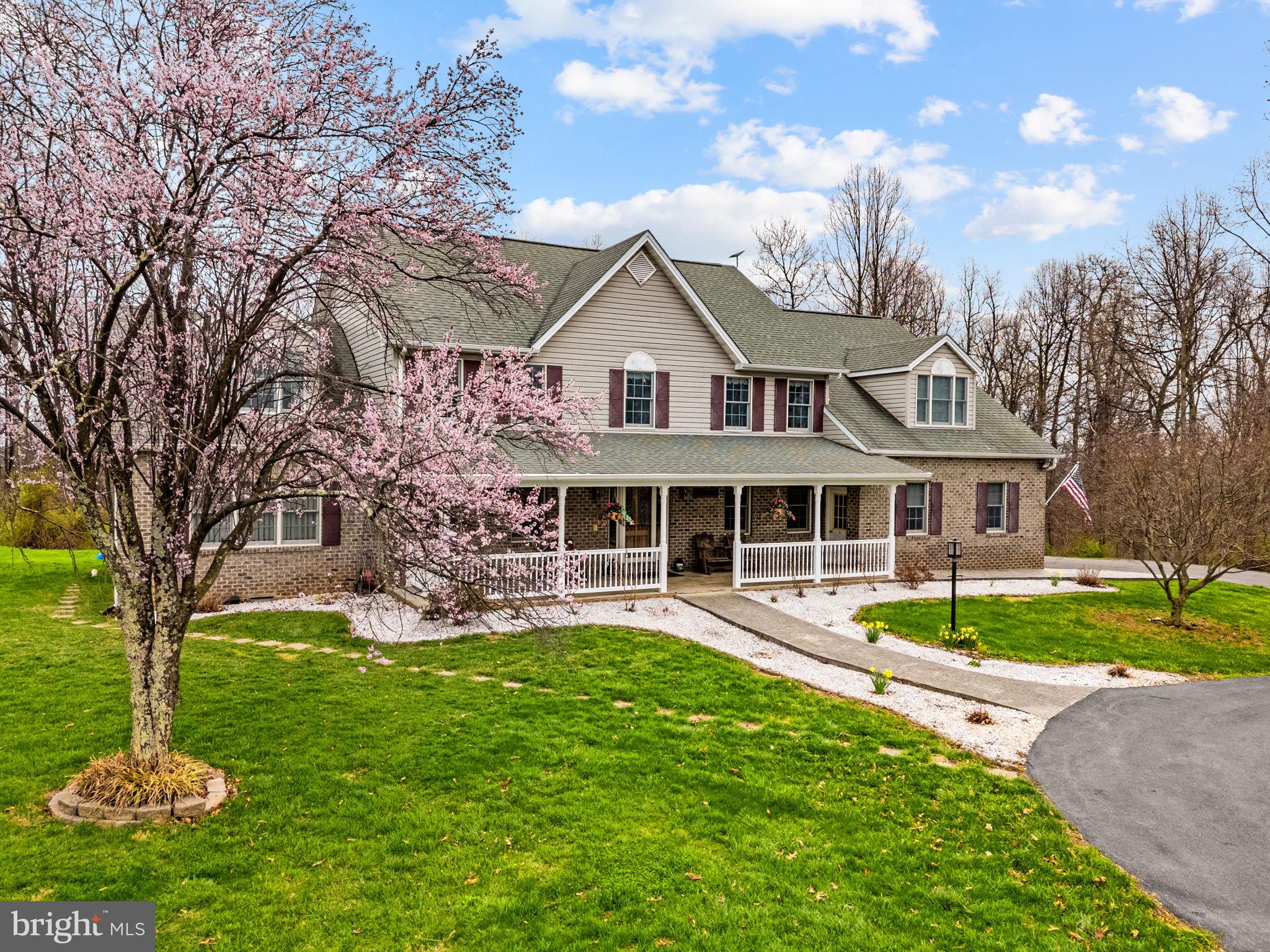 530 Laurel Grove Road Winchester, VA 22602 - Photo 3 of 109 Offering nearly 6,000 finished sq ft