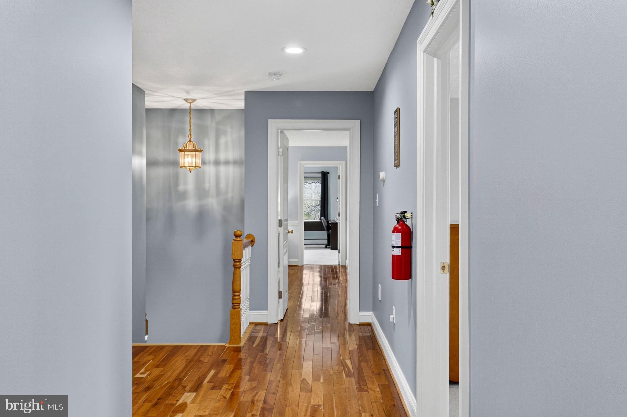530 Laurel Grove Road Winchester, VA 22602 - Photo 31 of 109 Upstairs hallway