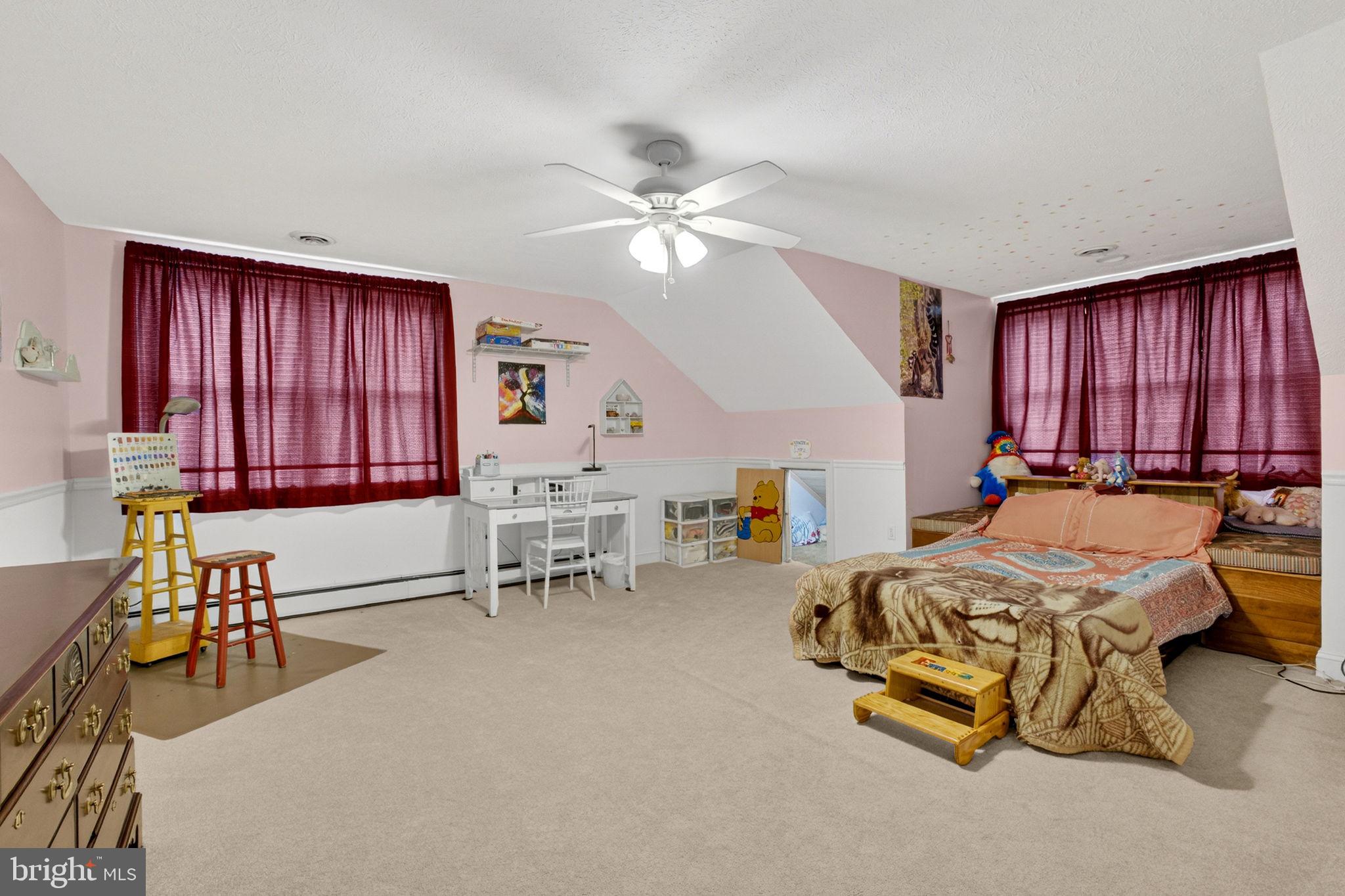 530 Laurel Grove Road Winchester, VA 22602 - Photo 47 of 109 3rd Bedroom