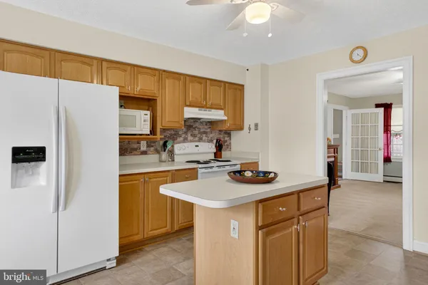 $999,900 | 530 Laurel Grove Road, Winchester, VA 22602