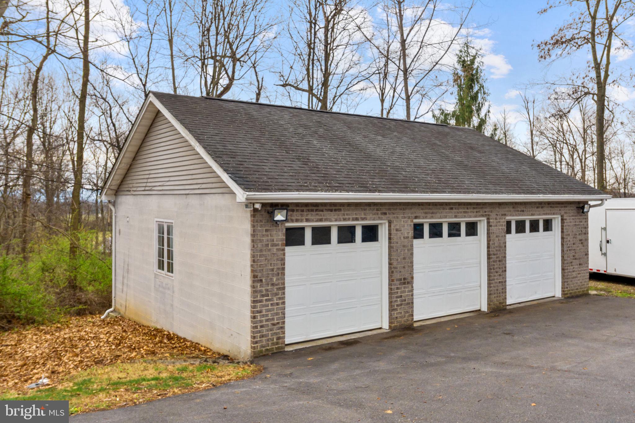 530 Laurel Grove Road Winchester, VA 22602 - Photo 96 of 109 Detached 3-car garage