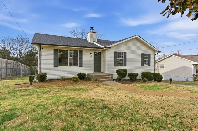 $309,900 | 1264 Tuckahoe Drive, Nashville, TN 37207