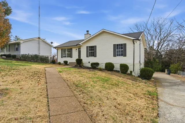 $309,900 | 1264 Tuckahoe Drive, Nashville, TN 37207