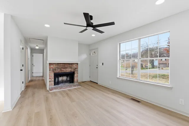 $309,900 | 1264 Tuckahoe Drive, Nashville, TN 37207