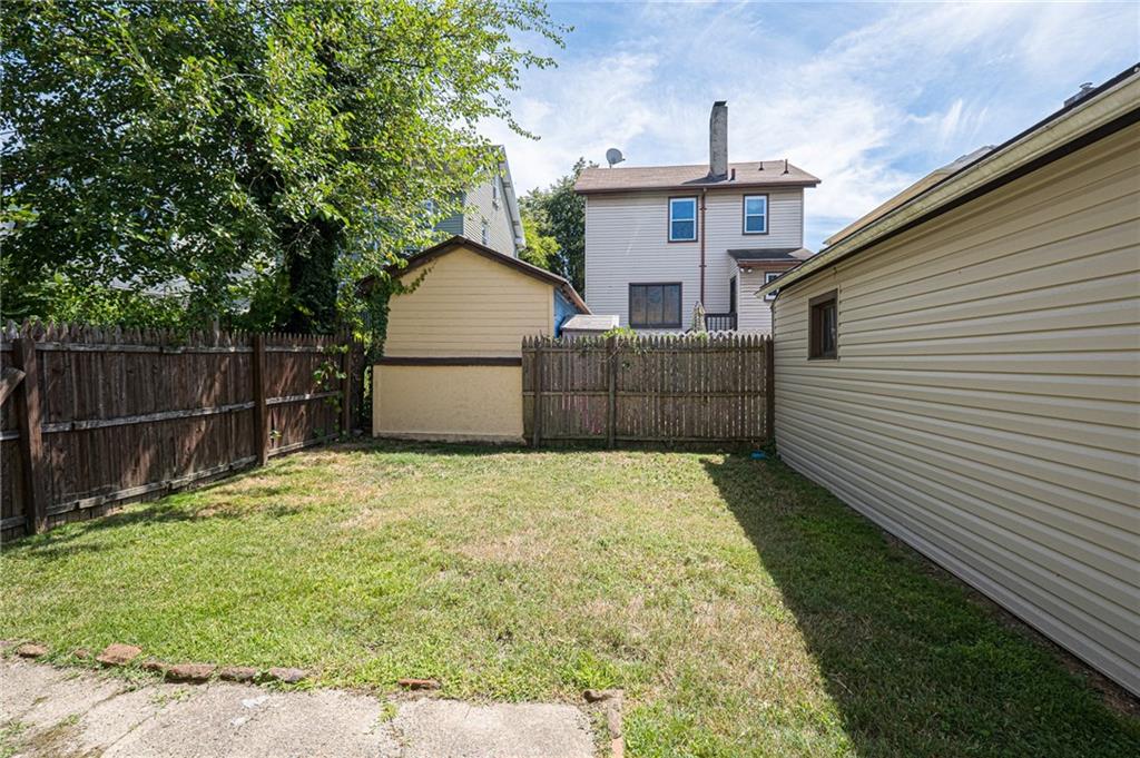 1409 Evandale Road Pittsburgh, PA 15212 - Photo 19 of 20 Gallery Image 19