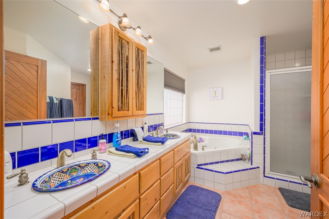 1316 Dike Road Mohave Valley, AZ 86440 - Photo 39 of 87 Bathroom