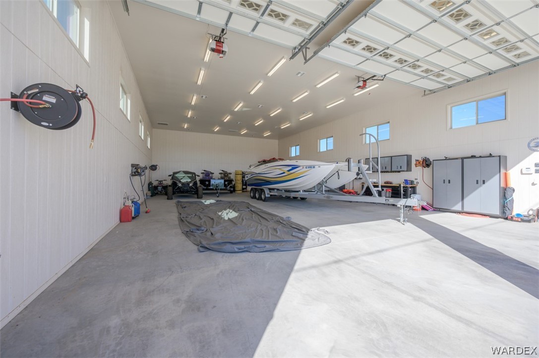 1316 Dike Road Mohave Valley, AZ 86440 - Photo 67 of 87 Garage