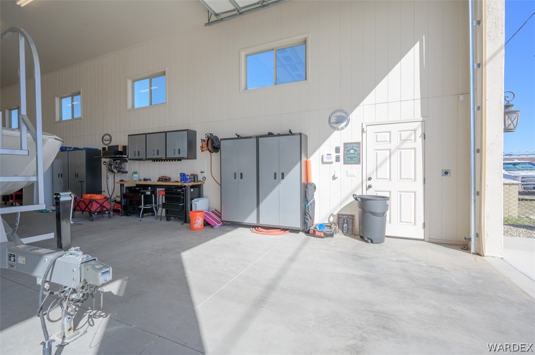 1316 Dike Road Mohave Valley, AZ 86440 - Photo 68 of 87 Garage