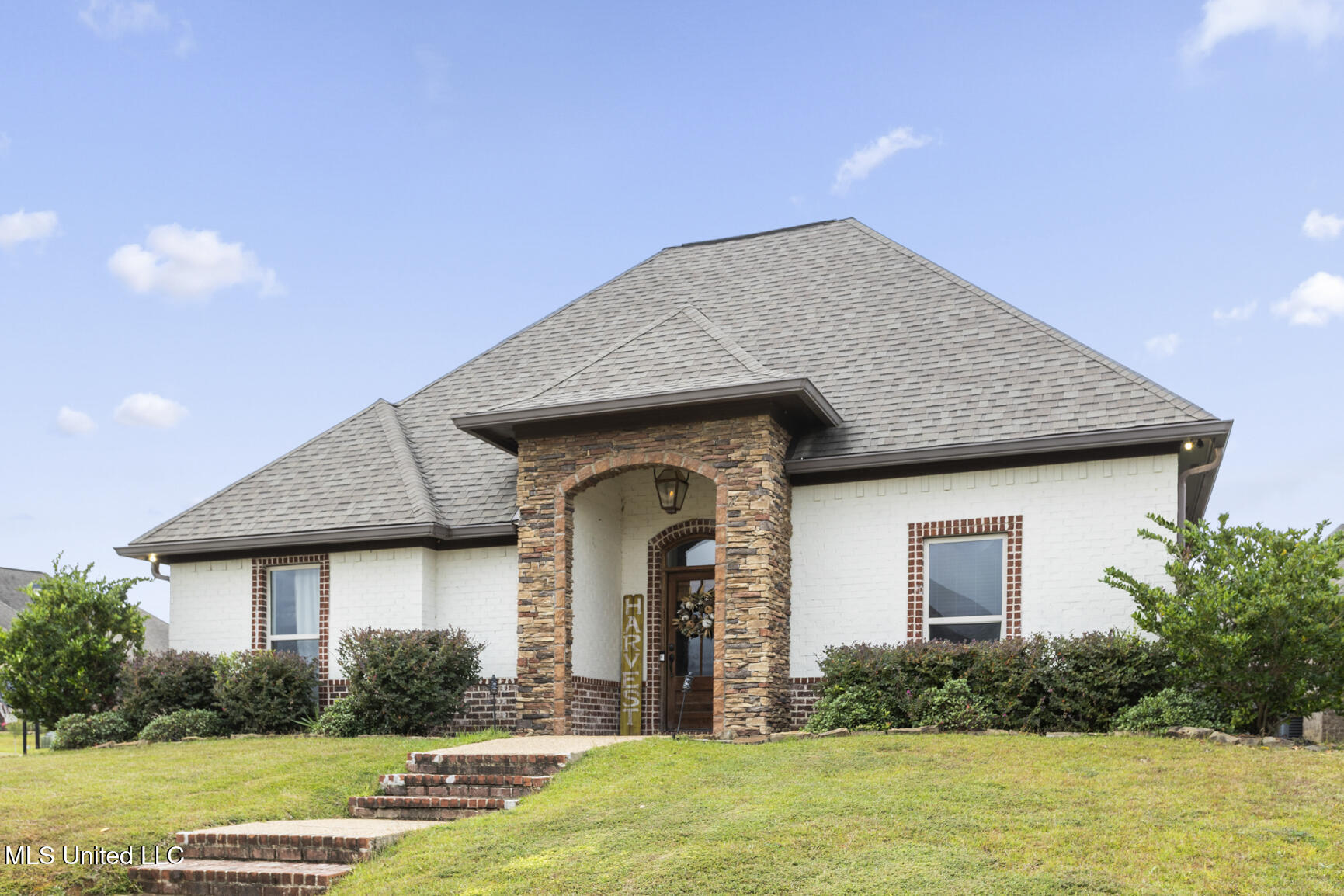 401 Emerald Trail Brandon, MS 39047 - Photo 1 of 29 401 Emerald Trail-2