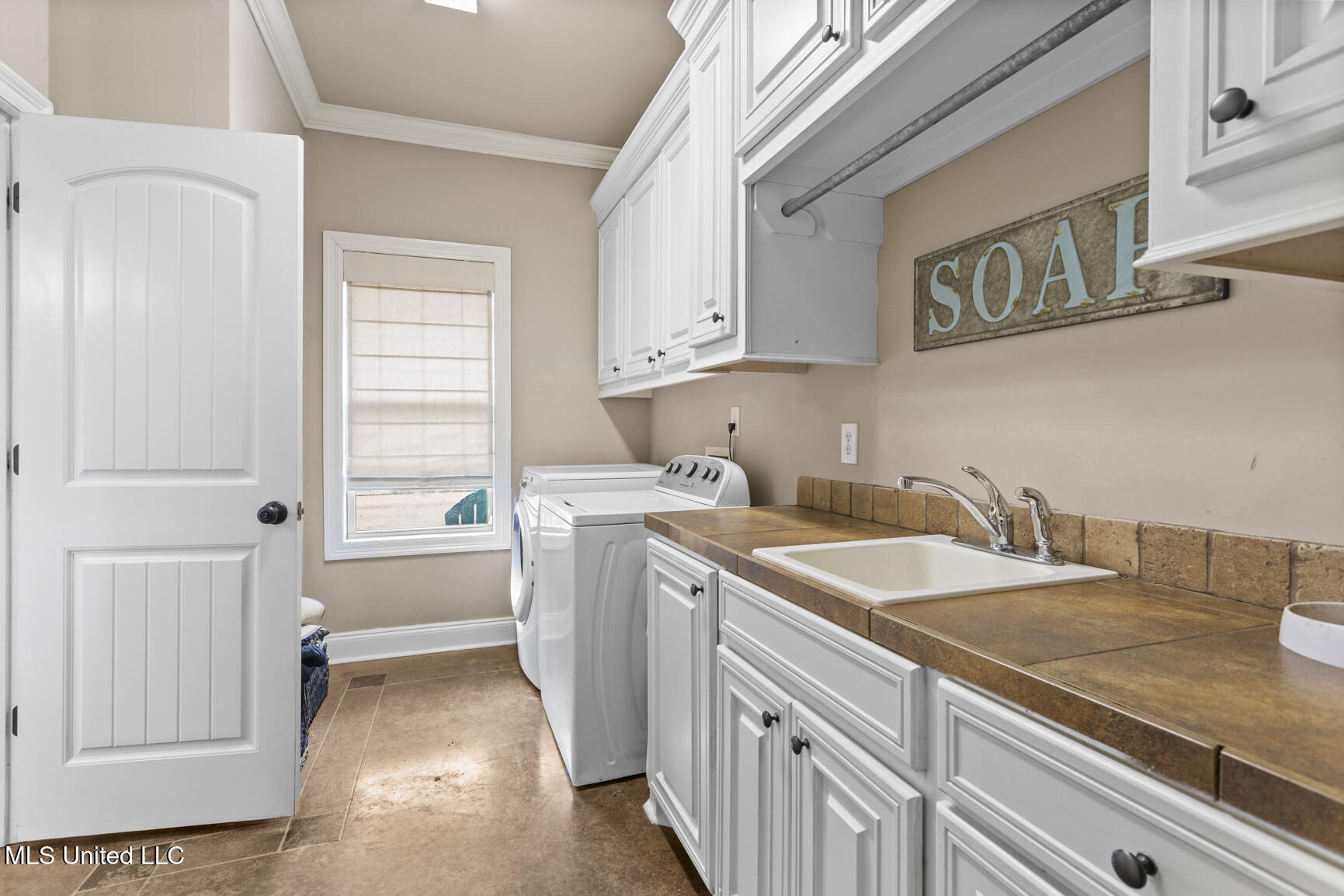 401 Emerald Trail Brandon, MS 39047 - Photo 17 of 29 401 Emerald Trail-19