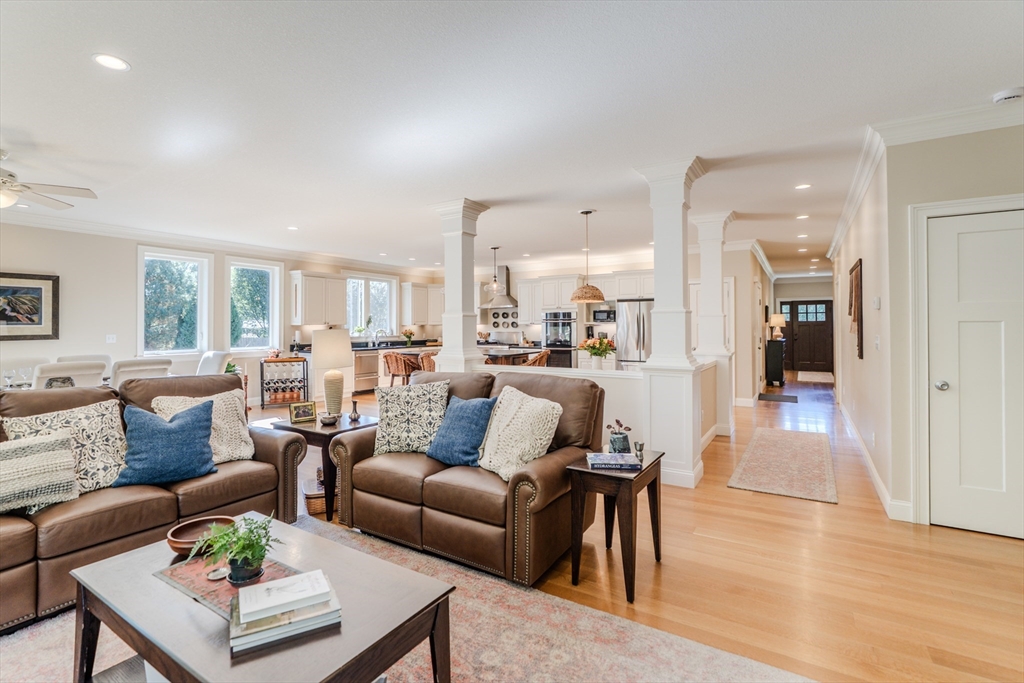 16 Rocky Hill Road Hadley, MA 01035 - Photo 5 of 42 Gallery Image 5
