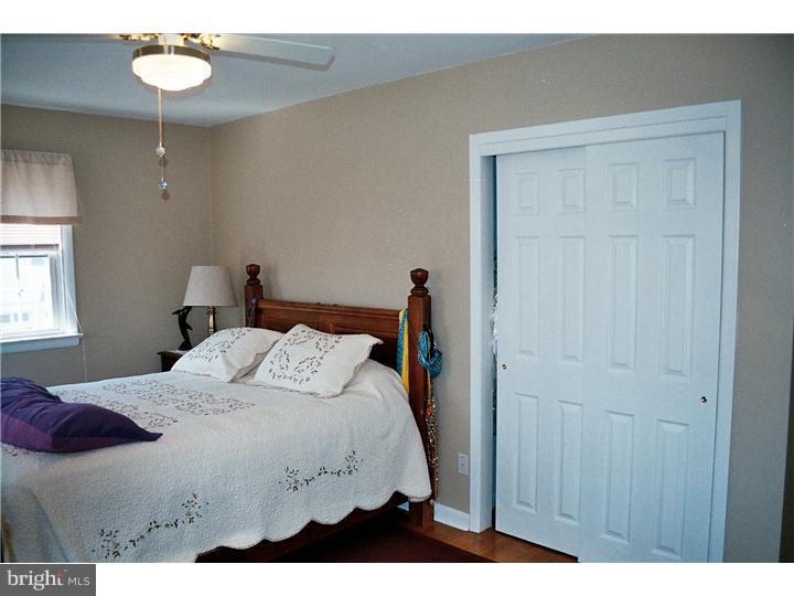 1833 Sharon Road Jenkintown, PA 19046 - Photo 14 of 25 Bedroom 3