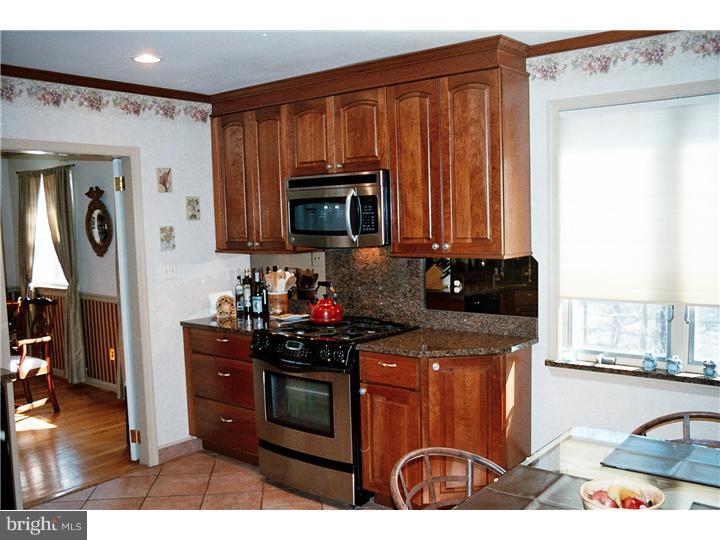 1833 Sharon Road Jenkintown, PA 19046 - Photo 4 of 25 Kitchen