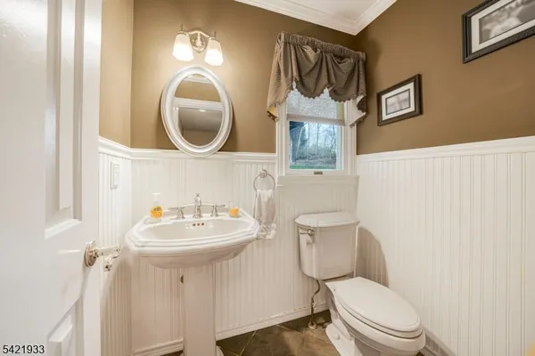 $699,000 | 2 Lauren Drive, Stewartsville, NJ 08886