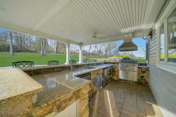 $699,000 | 2 Lauren Drive, Stewartsville, NJ 08886