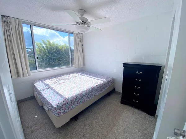 $1,950 | 329 California Avenue, Unit 206, Wahiawa, HI 96786