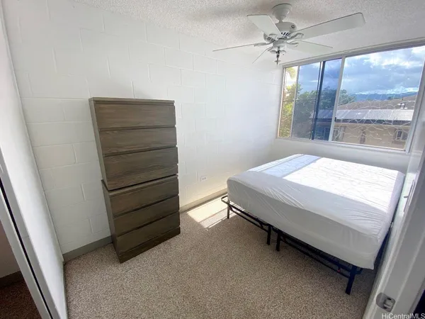 $1,950 | 329 California Avenue, Unit 206, Wahiawa, HI 96786