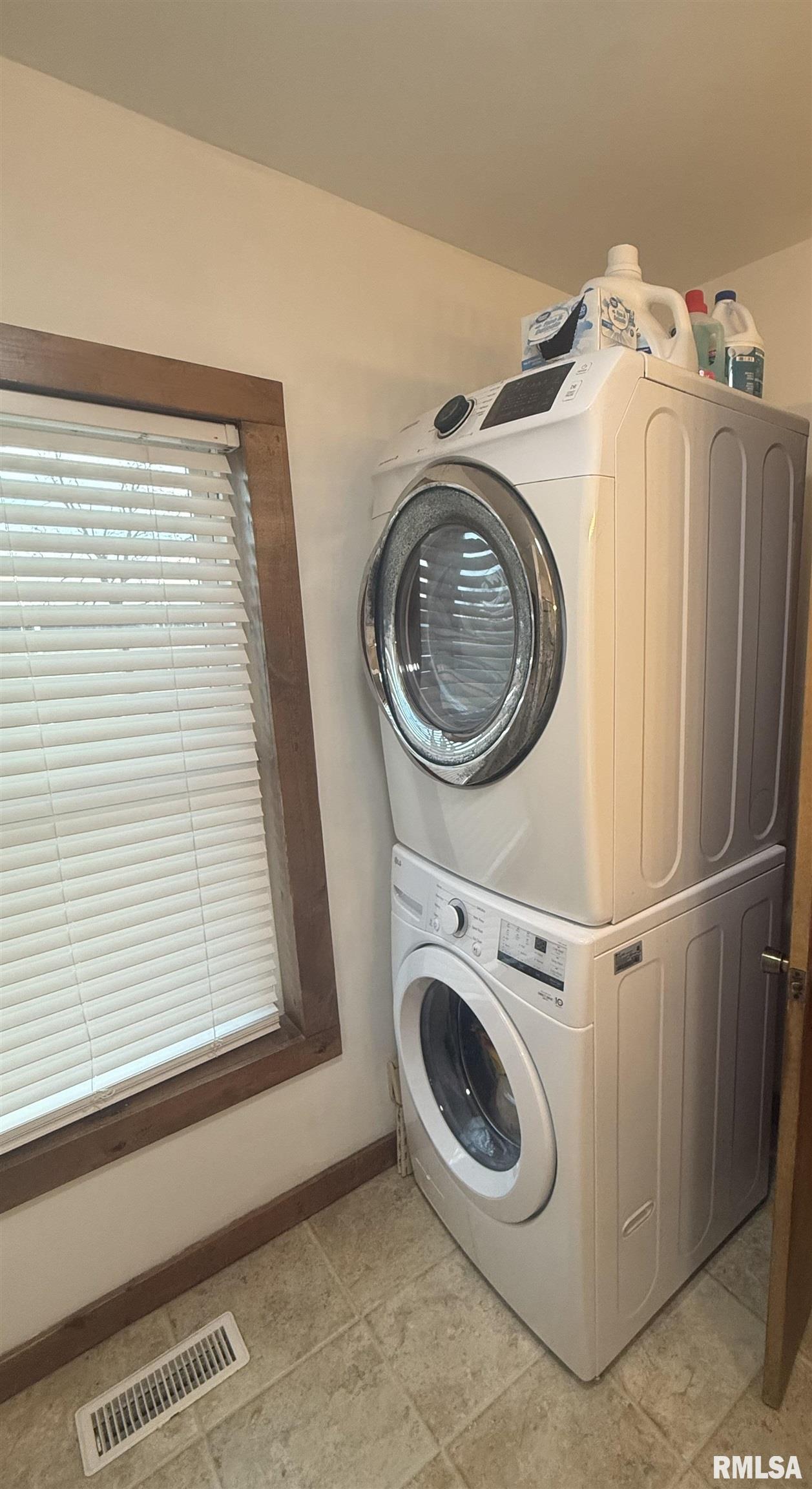 505 North 950th Road Tennessee, IL 62374 - Photo 19 of 57