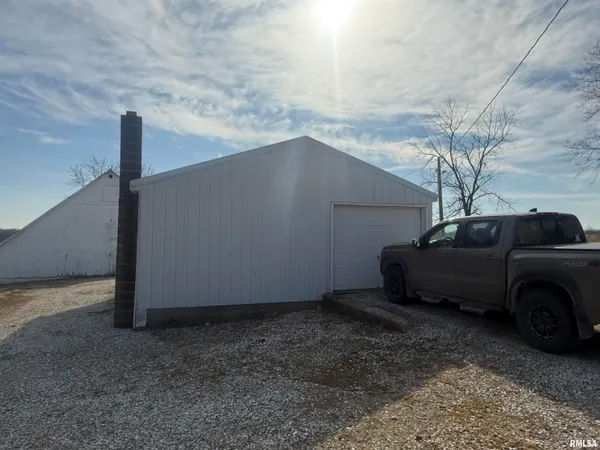 $285,900 | 505 North 950th Road, Tennessee, IL 62374