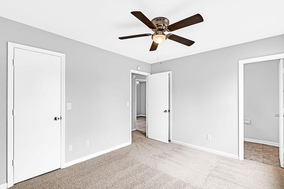154 Hummingbird Avenue Ladson, SC 29456 - Photo 13 of 21 13