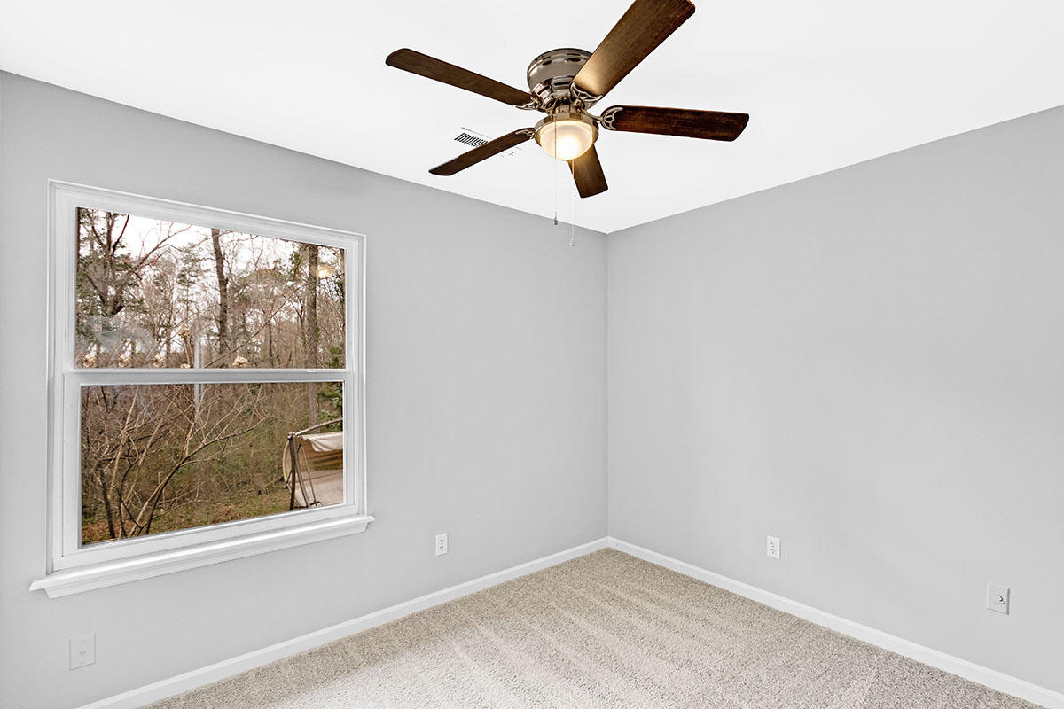 154 Hummingbird Avenue Ladson, SC 29456 - Photo 17 of 21 17