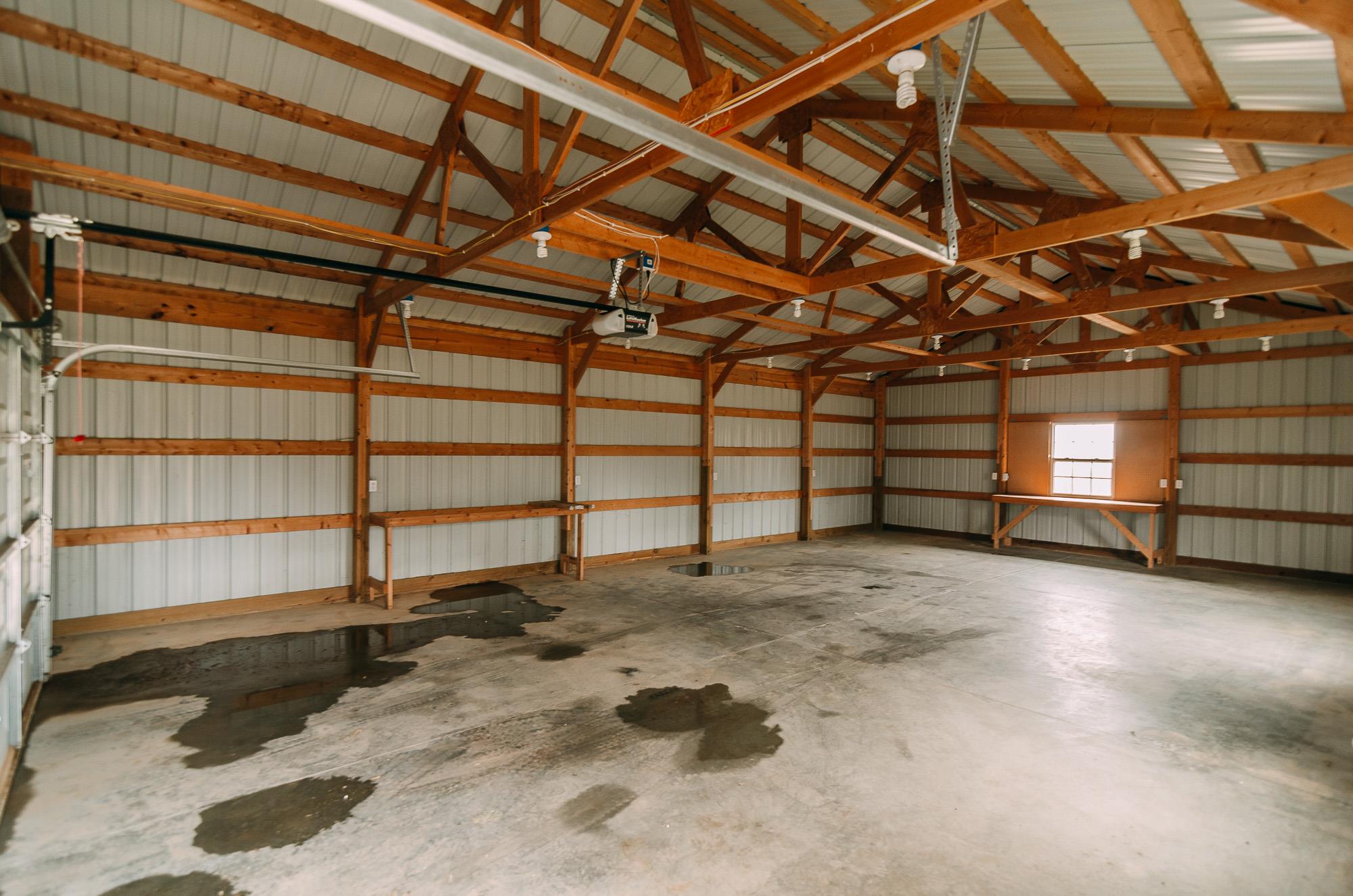 333 Blackey Bandy Road Bethpage, TN 37022 - Photo 9 of 17 EXPANSIVE DETACHED GARAGE W/ELECTRIC