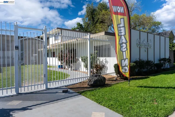 $2,499,999 | 132 West 18th Street, Merced, CA 95340