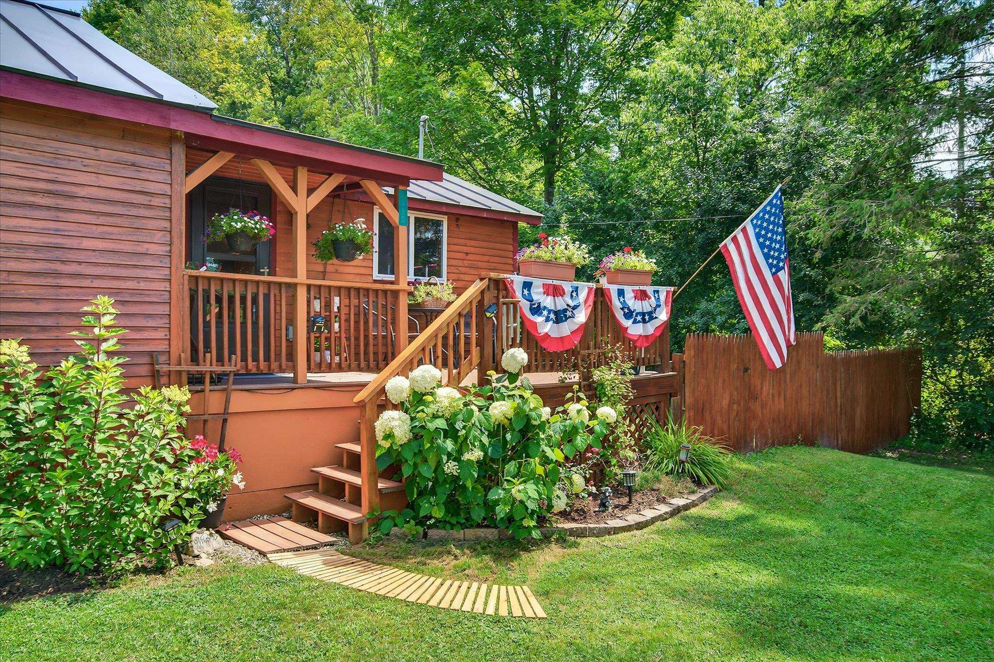 4480 East Hubbardton Road Castleton, VT 05735 - Photo 4 of 46