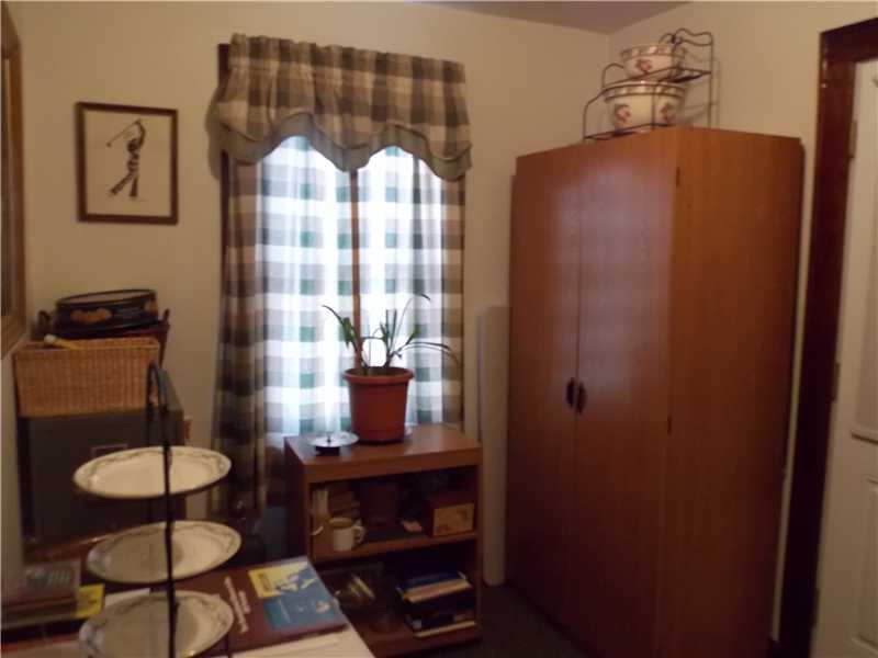 662 Darlington Road Ligonier, PA 15658 - Photo 4 of 25 Living Room.