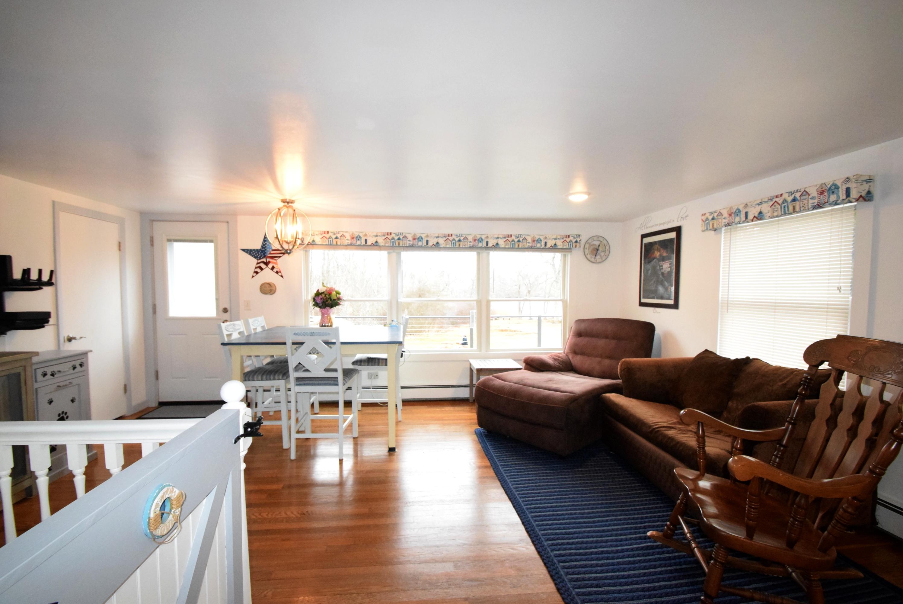 42 Locust Road Orleans, MA 02653 - Photo 19 of 36 42Locust LR2