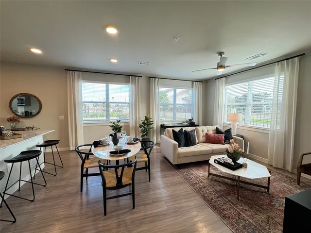 $1,728 | 18300 Marvelous Place, Unit B2 1328, Cypress, TX 77433