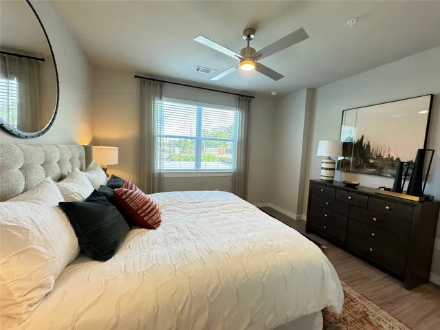 $1,728 | 18300 Marvelous Place, Unit B2 1328, Cypress, TX 77433