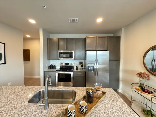 $1,728 | 18300 Marvelous Place, Unit B2 1328, Cypress, TX 77433
