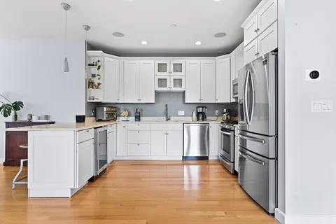 $1,600,000 | 345 West Broadway, Unit 8, Boston, MA 02127