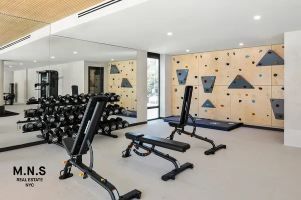 $4,154 | 880 Atlantic Avenue, Unit 2A | Prospect Heights