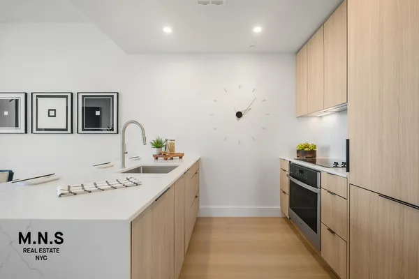 $4,154 | 880 Atlantic Avenue, Unit 2A | Prospect Heights