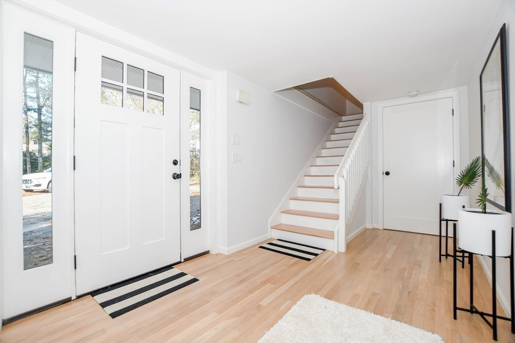 44 Register Road Marion, MA 02738 - Photo 8 of 42