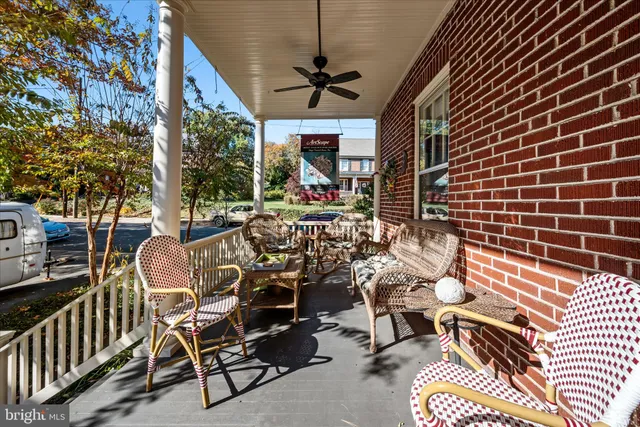 a picture of a wall with a white wall and a painting