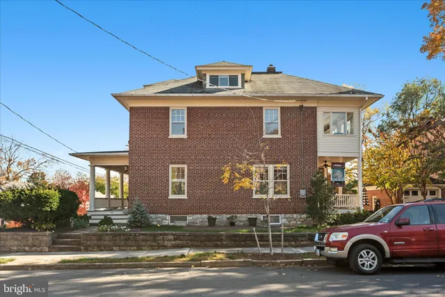 $629,000 | 400 Handley Avenue, Winchester, VA 22601